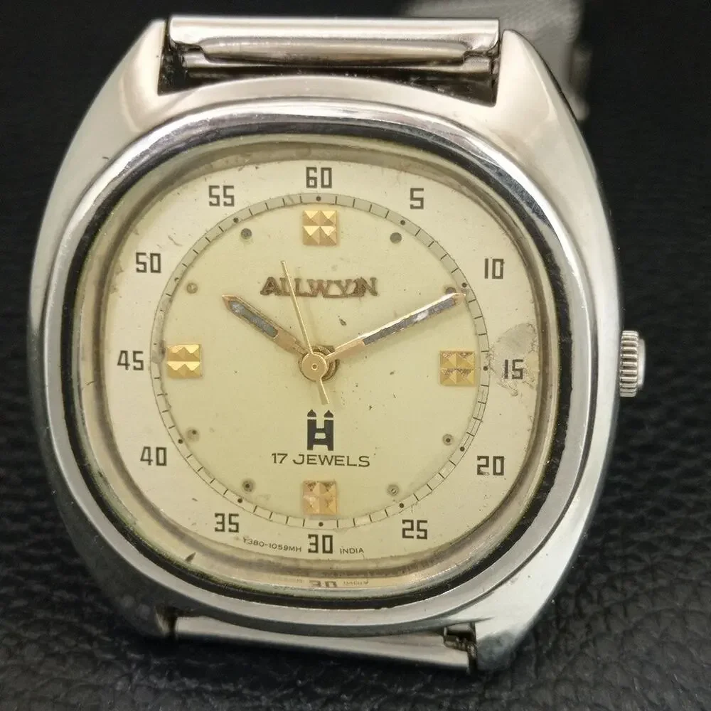 Vintage 1976 Allwyn Manual Mens Silver Watch W/Steel Strap & Gold accents